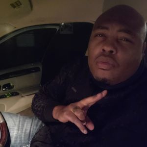 Meet your Posher, Gloria